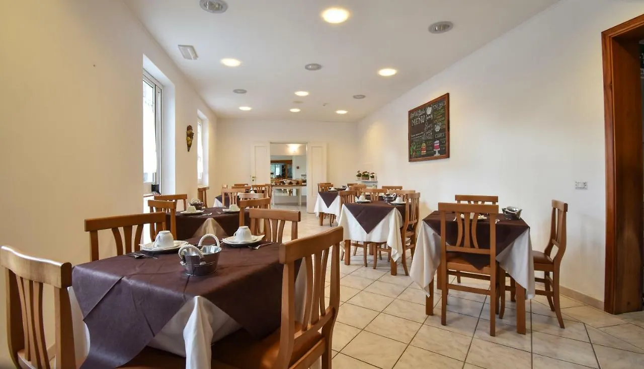 Hotel Villa Giada Marina di Massa 3*,  Italien